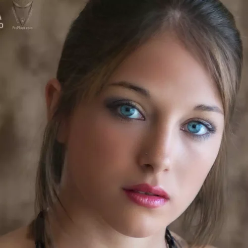 Brittany-c-PXP-21-1024x1024-1.webp Generic Photo shoot